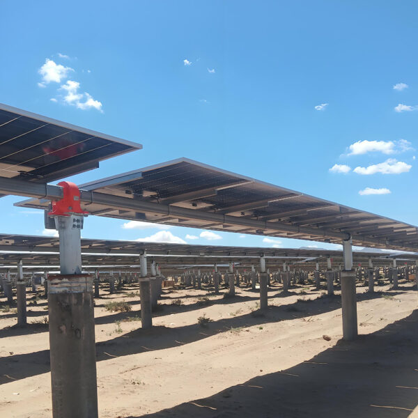 Single Axis: Industrial Single Axis PV Tracker – Bild 3